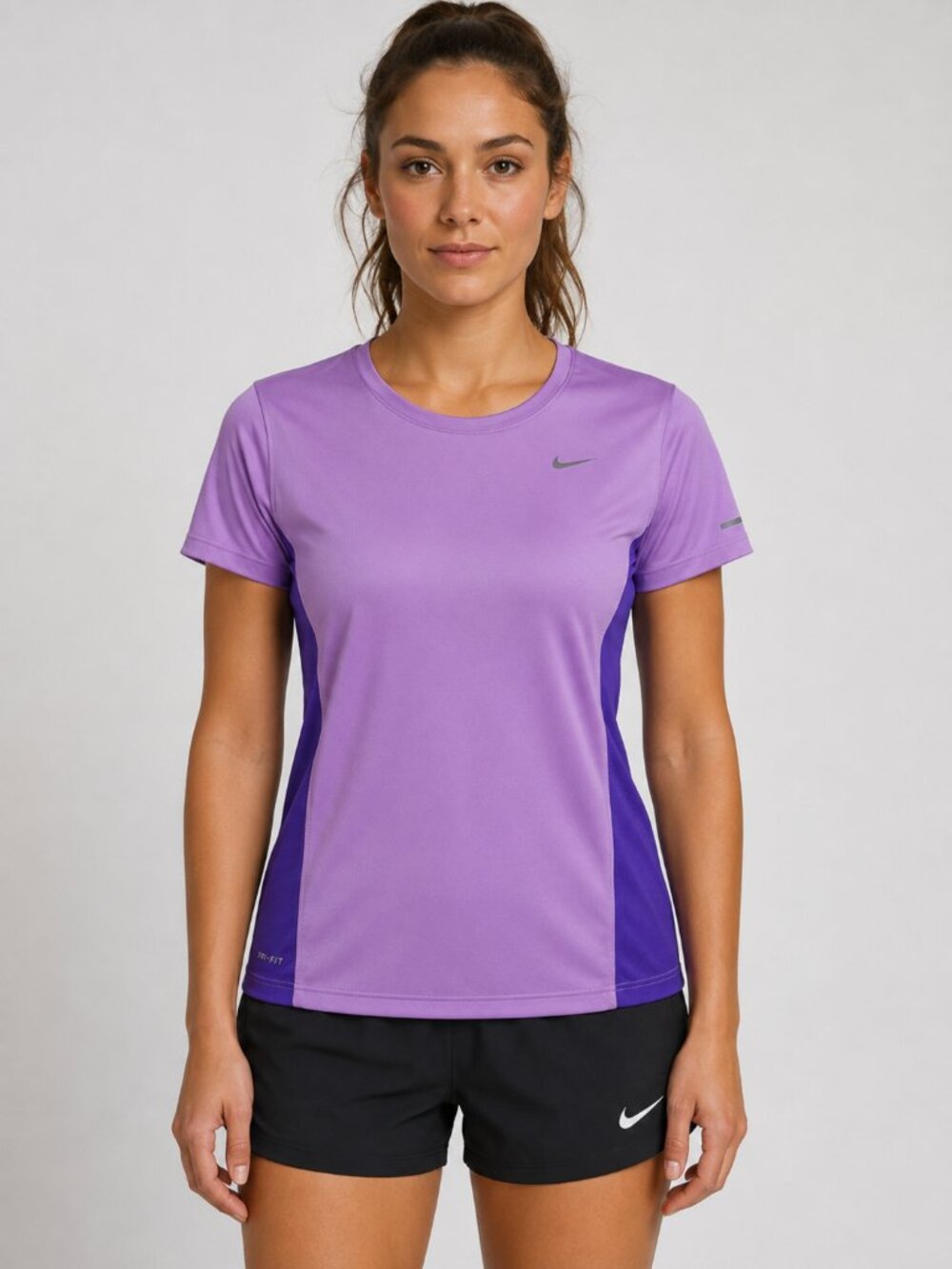Nike Dri-FIT Women's Medium Purple Athletic Running Workout Shirt Top Athleisure